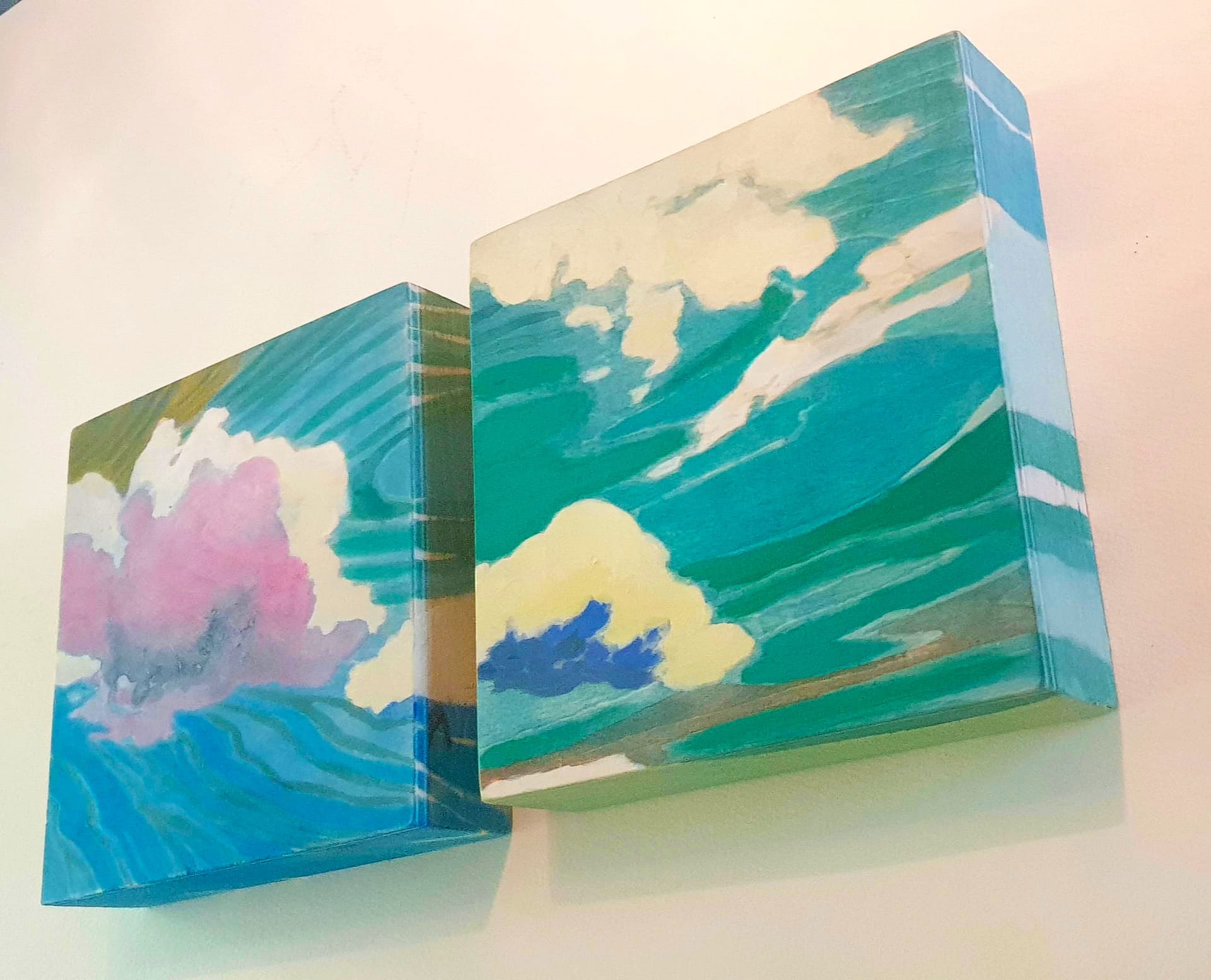 Tweeluik wolk
Eitempera op paneel, 15 x 15 x 3,5 cm (x2) - Verkocht